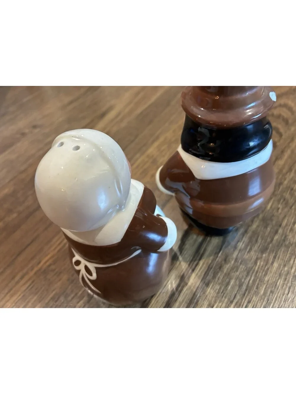 Vintage Pilgrim Salt and Pepper Shakers Set Thanksgiving Harvest Cer